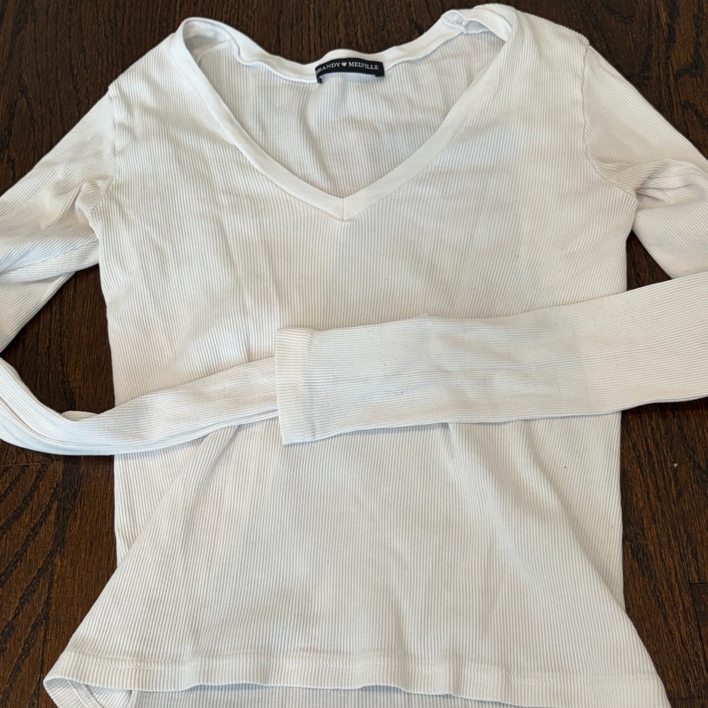Brandy Melville White Ribbed V-Neck Long Sleeve Top
